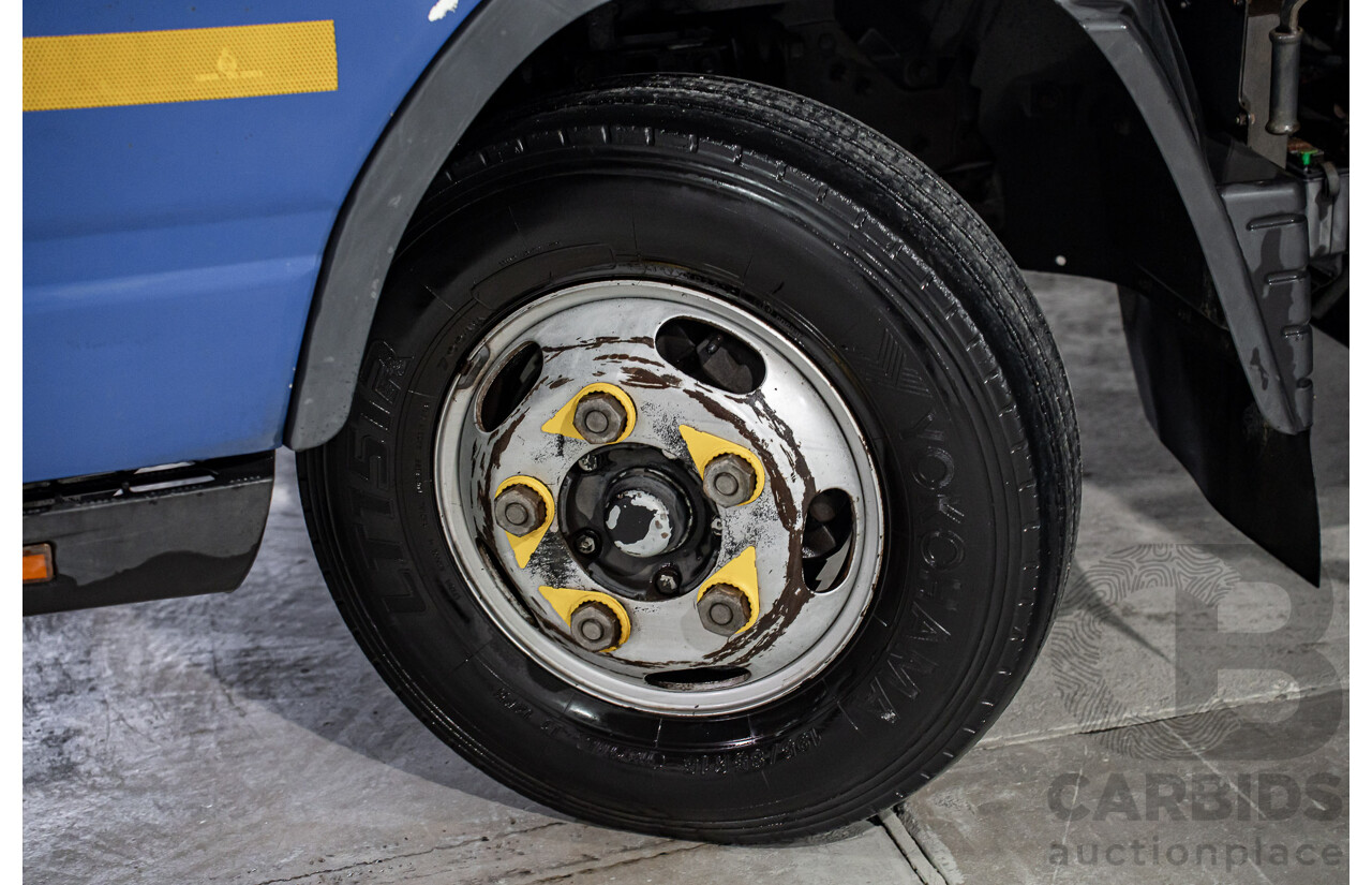 02/2013 Mitsubishi Fuso Canter 515 4.5 (MWB) 4x2 FE C/Chas White Turbo Diesel 3.0L