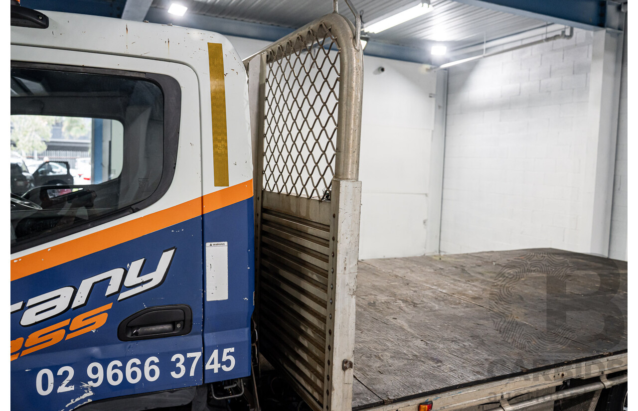 02/2013 Mitsubishi Fuso Canter 515 4.5 (MWB) 4x2 FE C/Chas White Turbo Diesel 3.0L