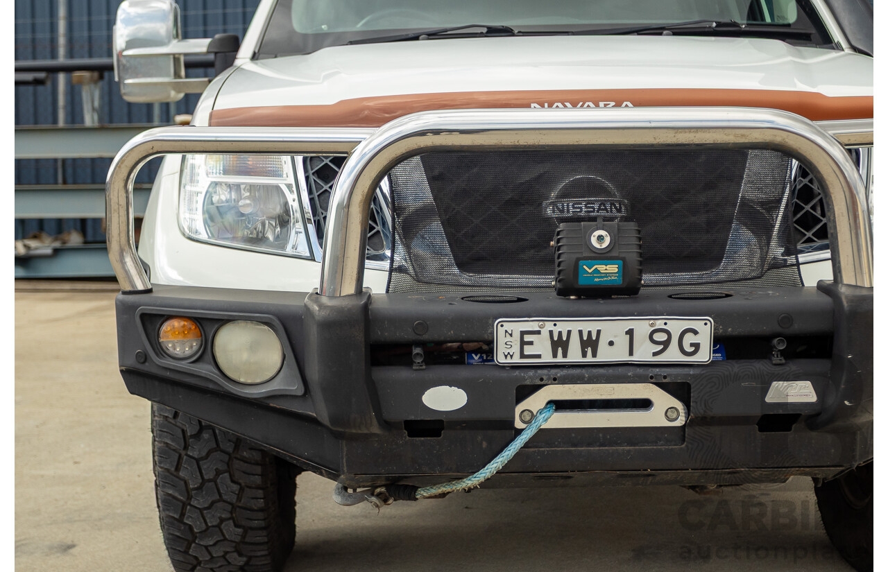 02/2014 Nissan Navara ST-X 550 (4x4) D40 MY13 Dual Cab Utility White Turbo Diesel V6 3.0L
