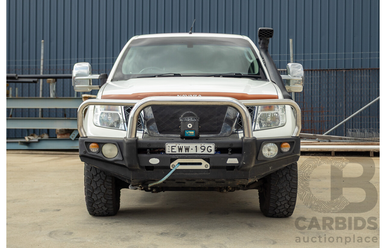 02/2014 Nissan Navara ST-X 550 (4x4) D40 MY13 Dual Cab Utility White Turbo Diesel V6 3.0L