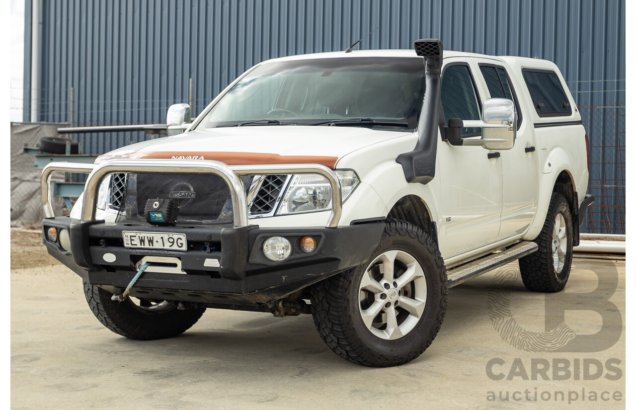 02/2014 Nissan Navara ST-X 550 (4x4) D40 MY13 Dual Cab Utility White Turbo Diesel V6 3.0L