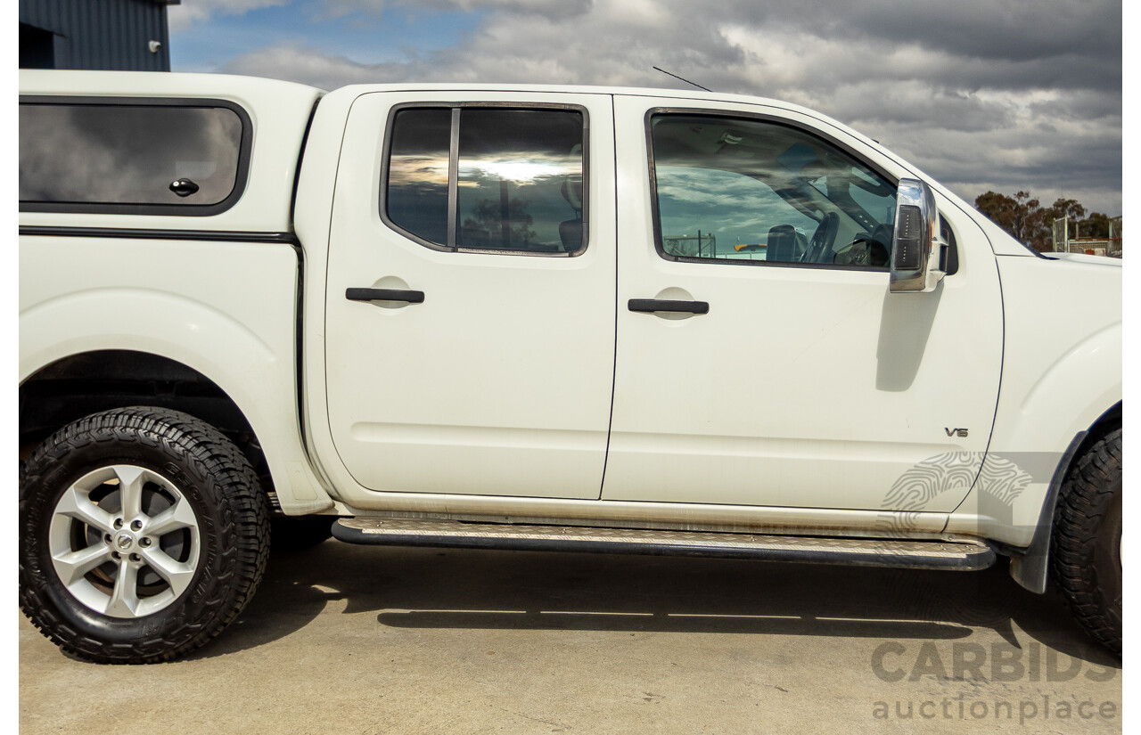 02/2014 Nissan Navara ST-X 550 (4x4) D40 MY13 Dual Cab Utility White Turbo Diesel V6 3.0L