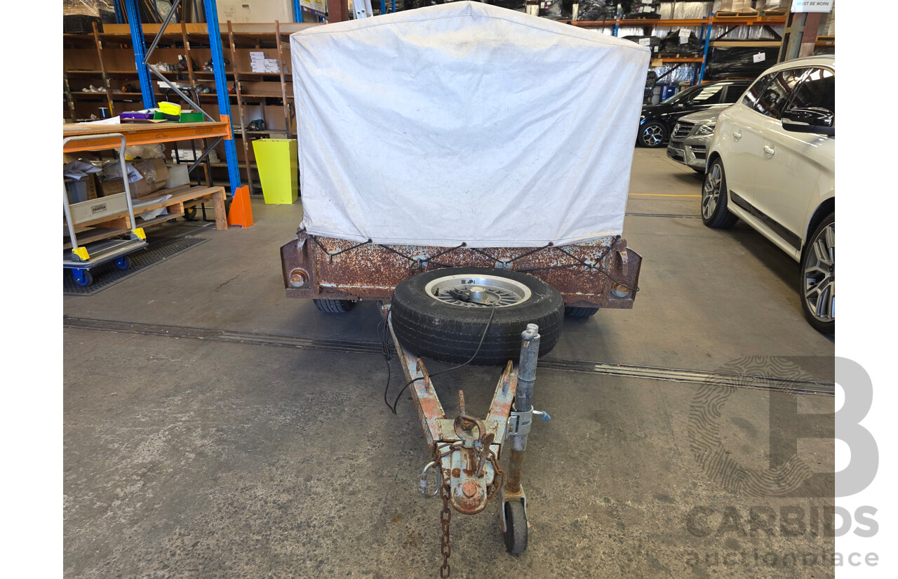 1984 Village 6x4 Trailer