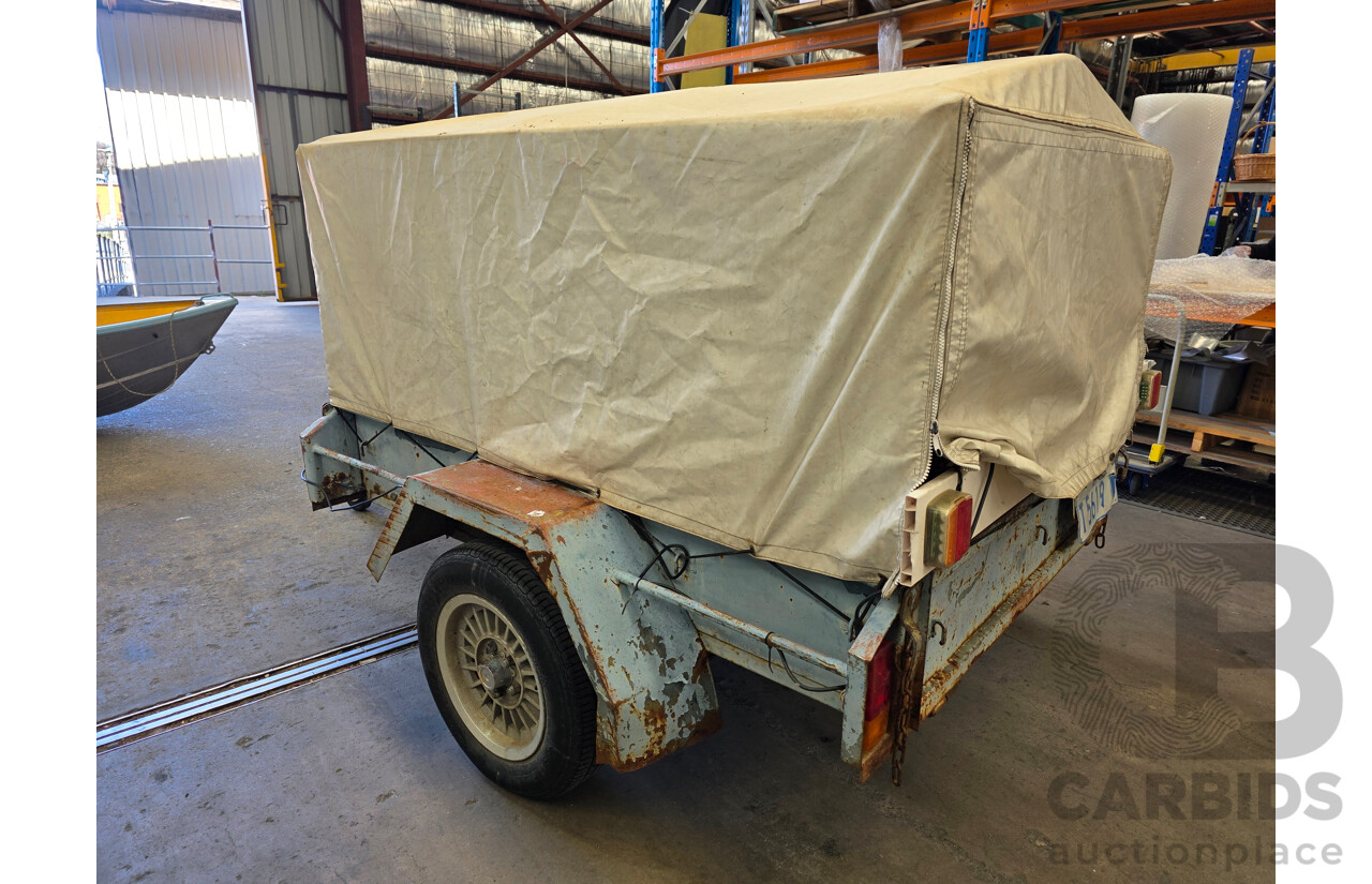 1984 Village 6x4 Trailer