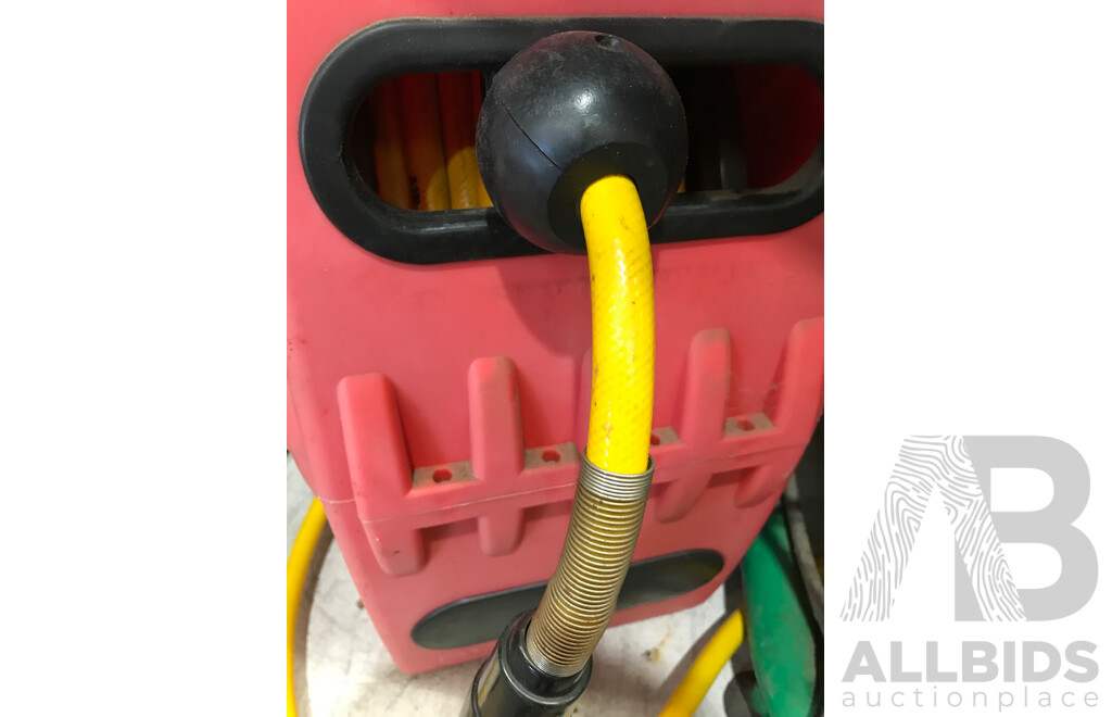 Nimbus 2503SIP Compressor with SCA Rectractable Air Hose 20m