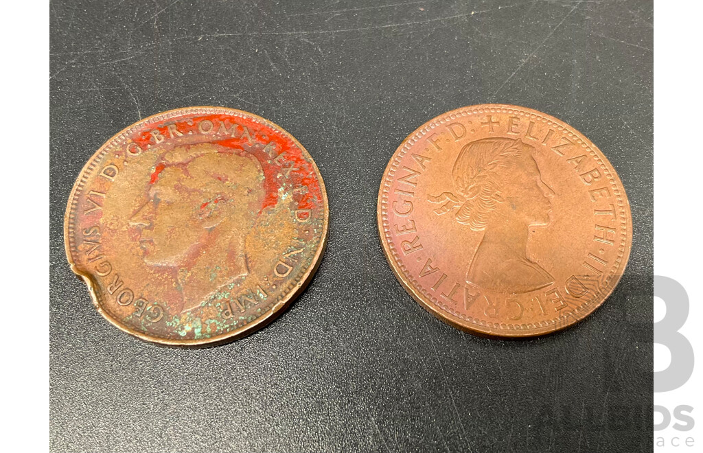 Collection of Australian ONE PENNY Coins - Consecutive Order of 1931-1935, 1948 & 1964, Australian ONE HALF PENNY Coins - Dated Between 1920-1939 - Lot of 23