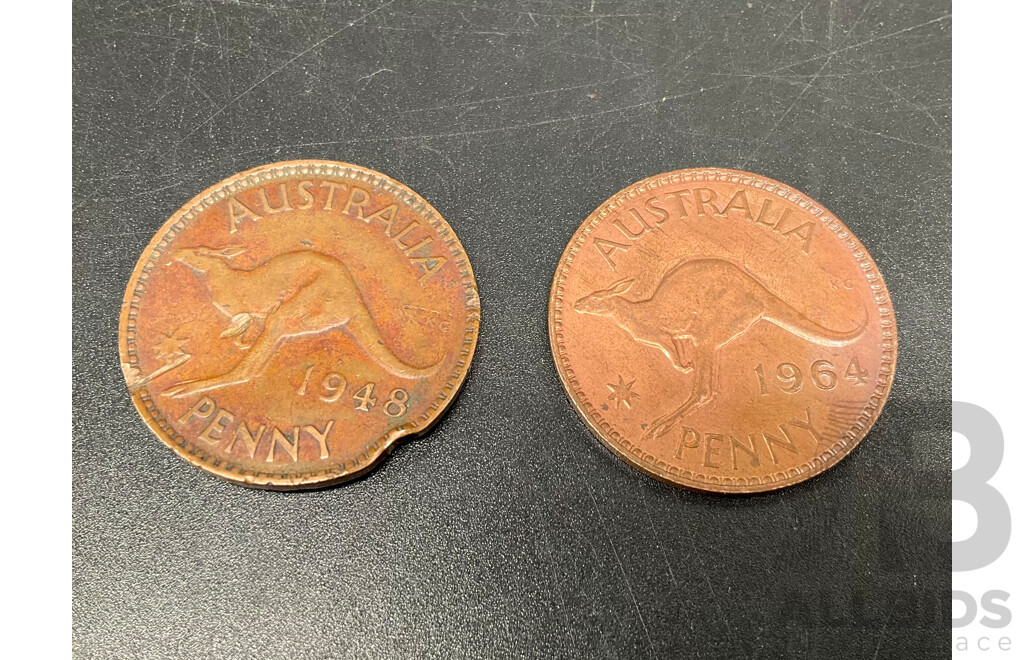 Collection of Australian ONE PENNY Coins - Consecutive Order of 1931-1935, 1948 & 1964, Australian ONE HALF PENNY Coins - Dated Between 1920-1939 - Lot of 23