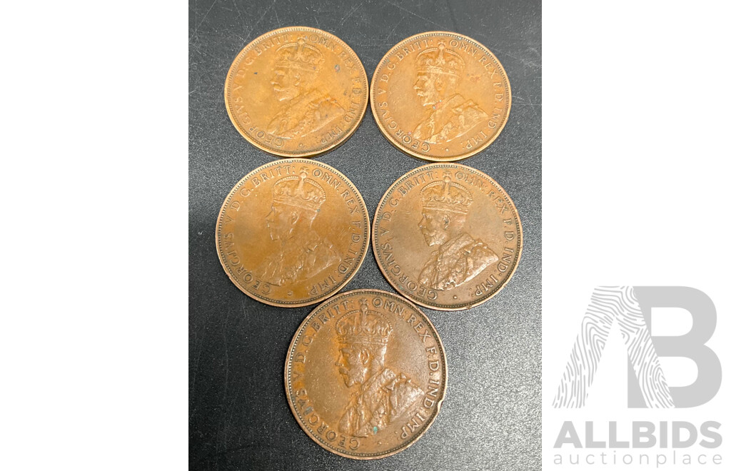 Collection of Australian ONE PENNY Coins - Consecutive Order of 1931-1935, 1948 & 1964, Australian ONE HALF PENNY Coins - Dated Between 1920-1939 - Lot of 23