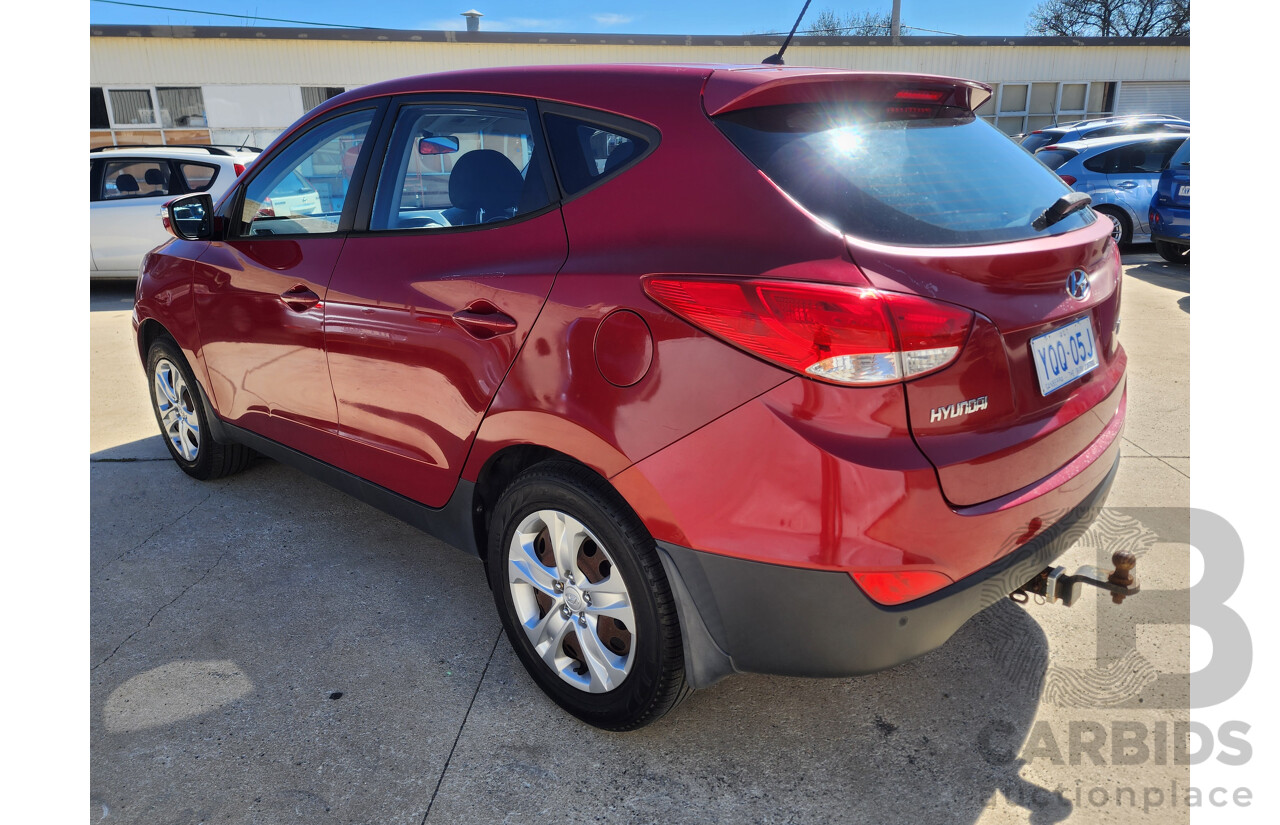 7/2013 Hyundai Ix35 Active (fwd) LM MY13 4d Wagon Red 2.0L