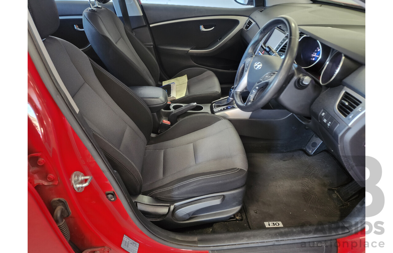 12/2012 Hyundai i30 Elite GD 5d Hatchback Red 1.8L