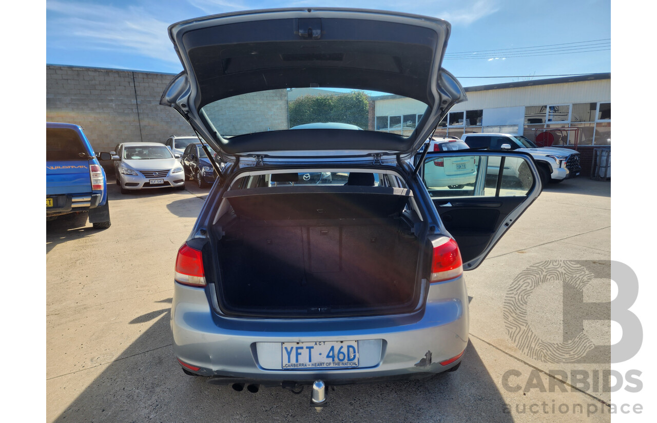9/2009 Volkswagen Golf 103 TDI Comfortline 1K 6TH GEN 5d Hatchback Blue 2.0L