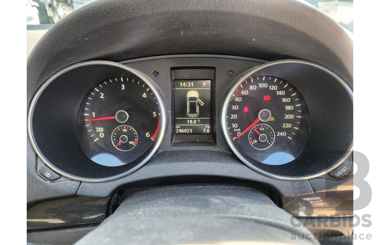 9/2009 Volkswagen Golf 103 TDI Comfortline 1K 6TH GEN 5d Hatchback Blue 2.0L