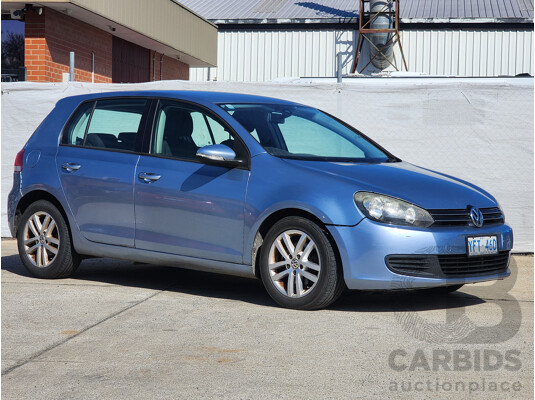 9/2009 Volkswagen Golf 103 TDI Comfortline 1K 6TH GEN 5d Hatchback Blue 2.0L