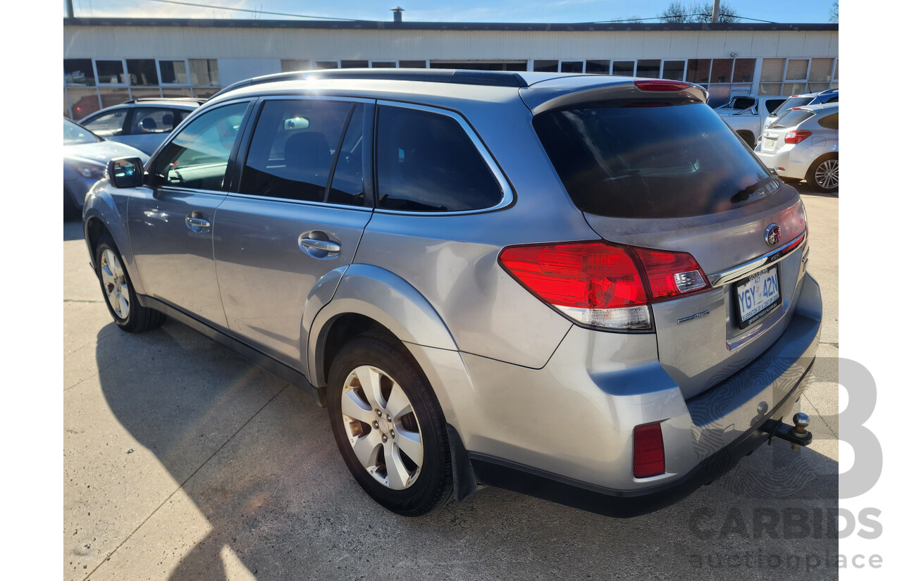 10/2010 Subaru Outback 2.0D MY10 4d Wagon Silver 2.0L