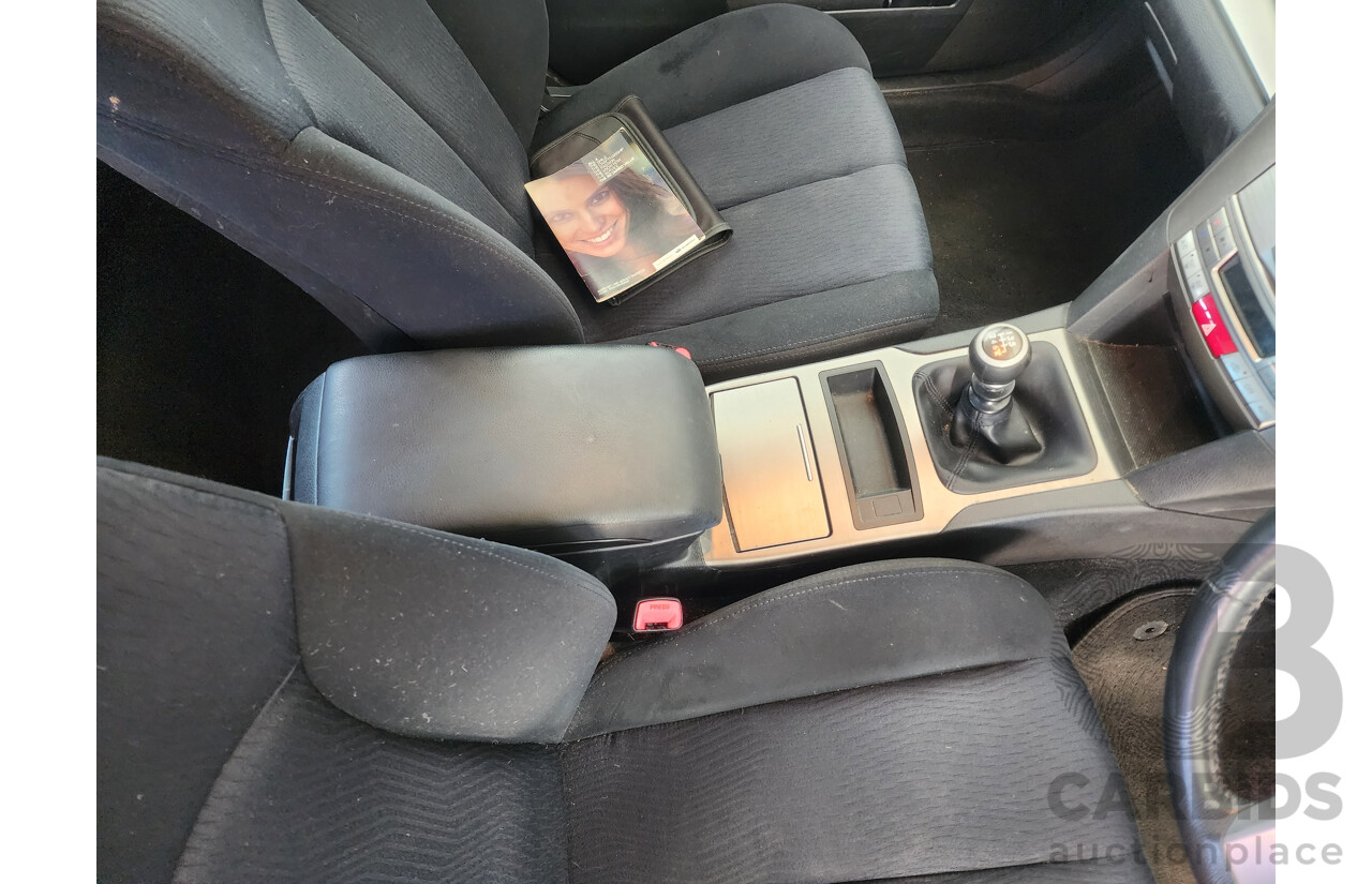 10/2010 Subaru Outback 2.0D MY10 4d Wagon Silver 2.0L