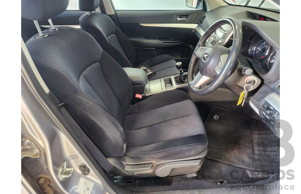 10/2010 Subaru Outback 2.0D MY10 4d Wagon Silver 2.0L