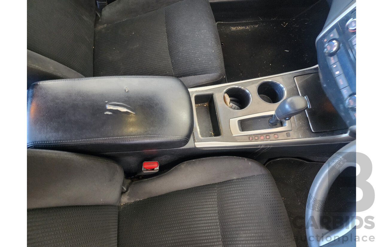 9/2014 Nissan Altima ST L33 4d Sedan Black 2.5L