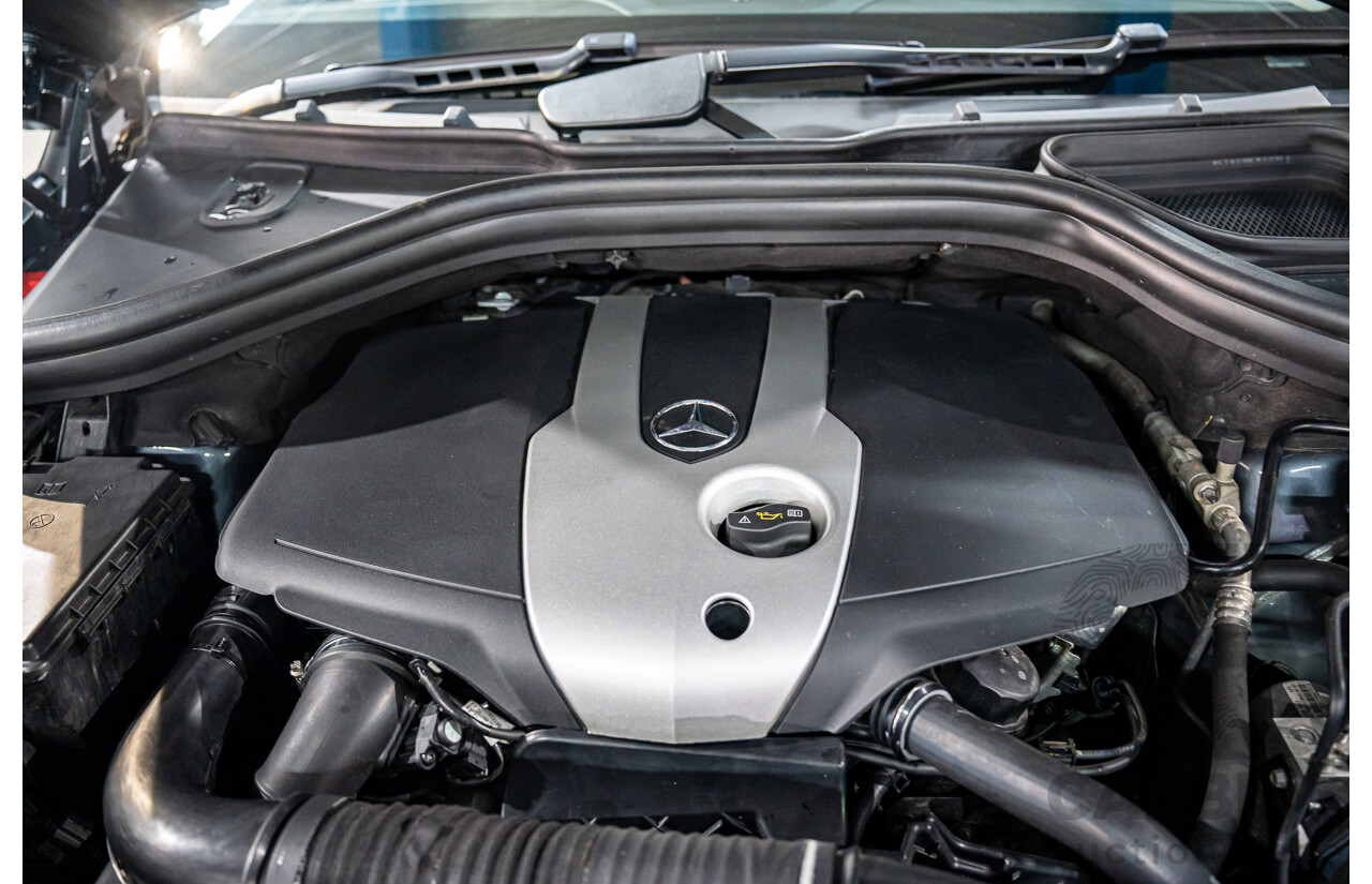 1/2013 Mercedes-Benz ML 250 CDI Bluetec (4x4) 166 4d Wagon Tenorite Grey Metallic Turbo Diesel 2.1L