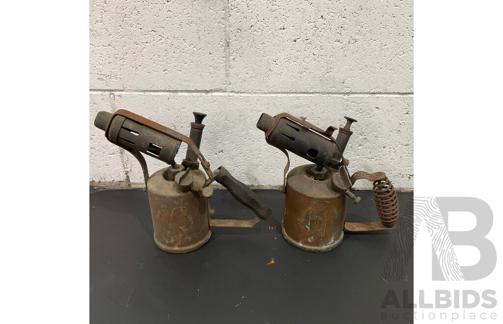 Vintage Australian Brass Garagenalia Including Blow Torch, Sprayer and More
