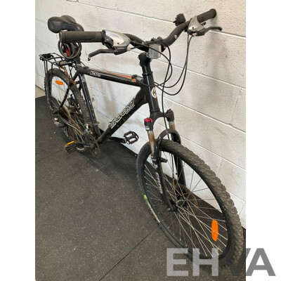 MALVERN Star KCS 10 Size L Mountain Bike
