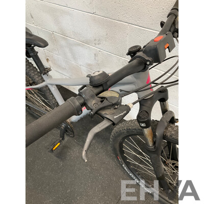 SPECIALIZED Pitch Size S Mountain Bike