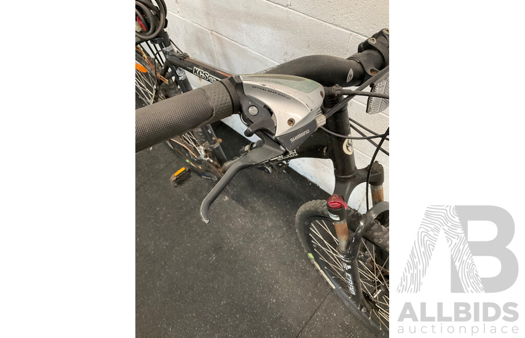 MALVERN Star KCS 10 Size L Mountain Bike