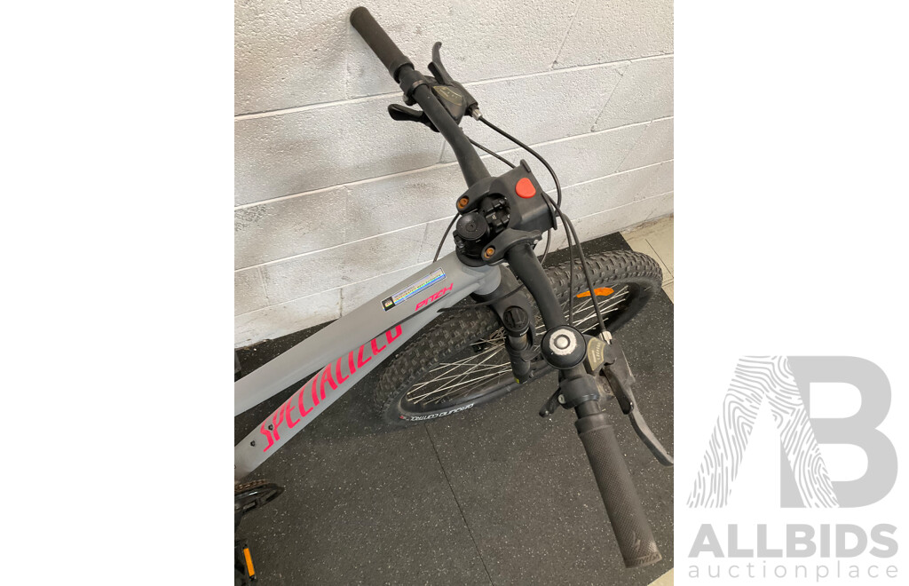 SPECIALIZED Pitch Size S Mountain Bike