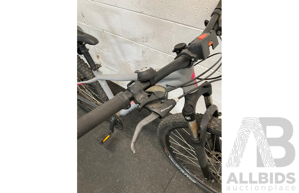SPECIALIZED Pitch Size S Mountain Bike