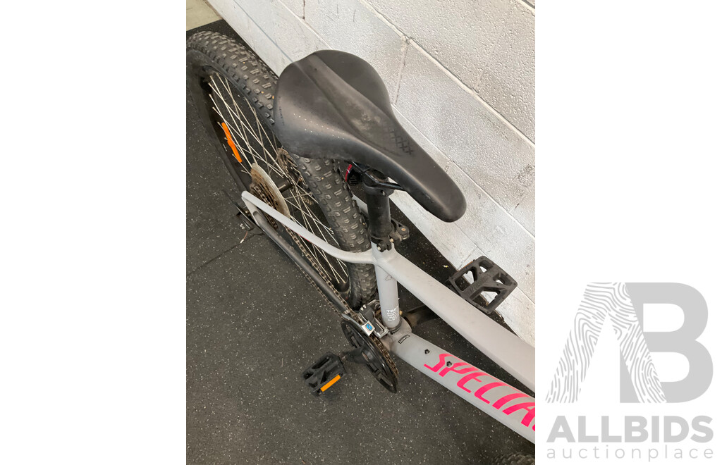 SPECIALIZED Pitch Size S Mountain Bike