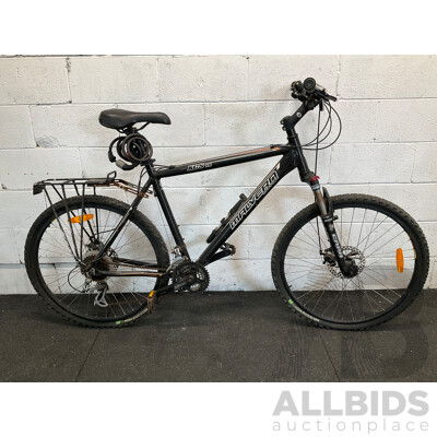 MALVERN Star KCS 10 Size L Mountain Bike
