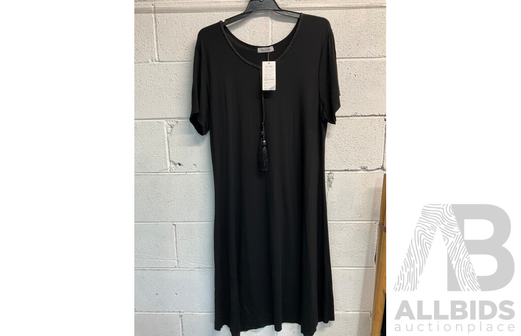 Missive Assorted Women's Clothing - Mix Sizing  - Lot of 39