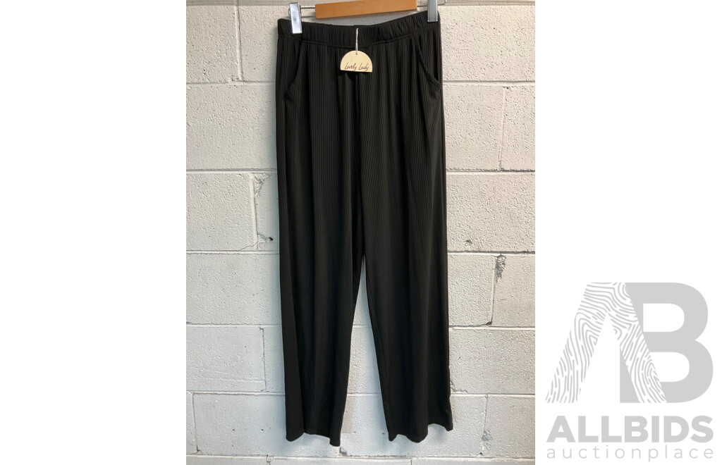 Missive Assorted Women's Clothing - Mix Sizing  - Lot of 39