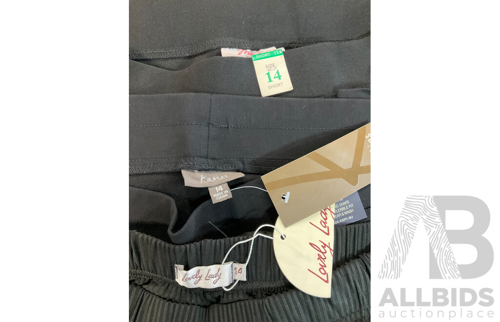 Missive Assorted Women's Clothing - Mix Sizing  - Lot of 39