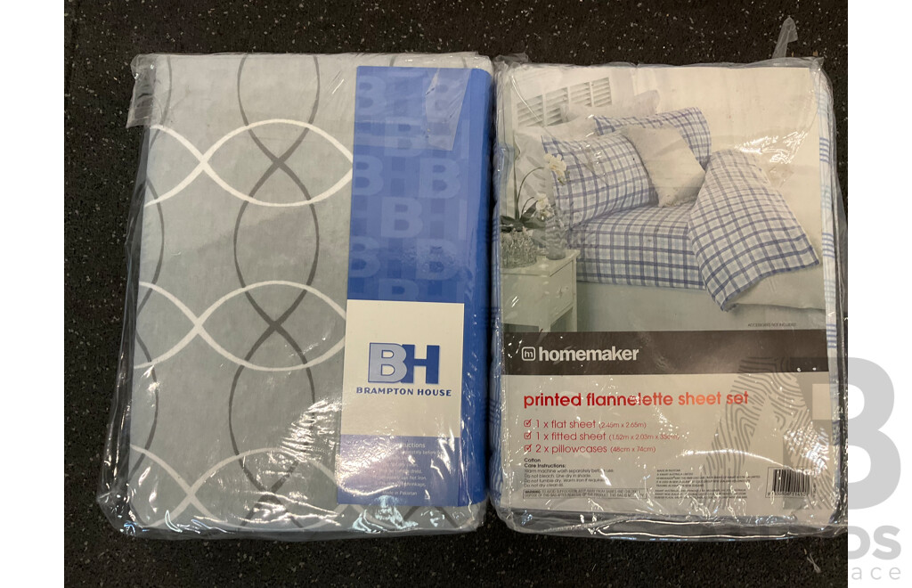 Printed Flannelette Queen Sheet Set and BRAMPTON HOUSE Queen Sheet Set - Lot of 2