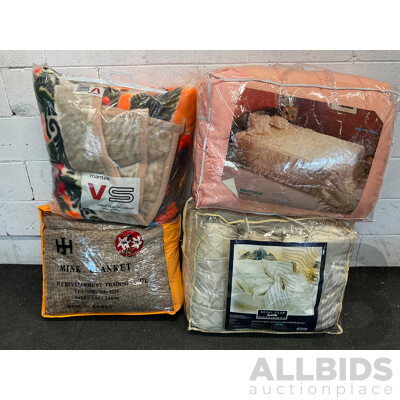 Assorted Vinage Manchester and Blankets - Lot of 4