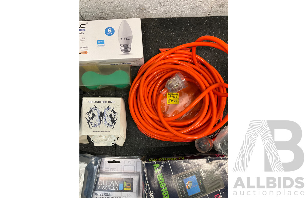 Assorted Accessories and Cables, Including 15A Lead, Light Bulbs, Earpods, NAVIG(8)R Watch and More