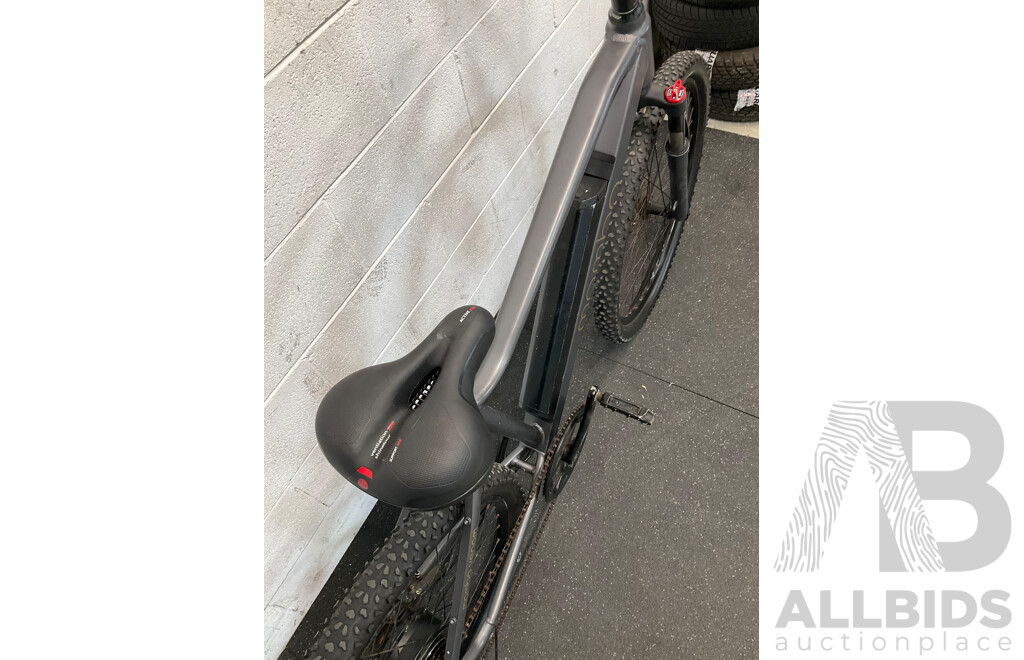 MAMBA Venom Electric Bike
