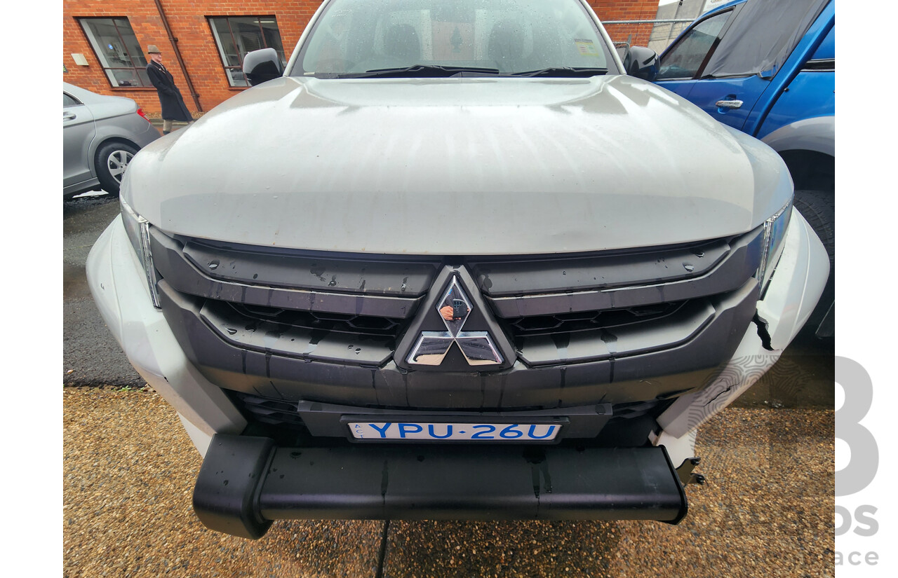 08/2021 Mitsubishi Triton GLX (4x2) MR MY21 C/Chas White 2.4L