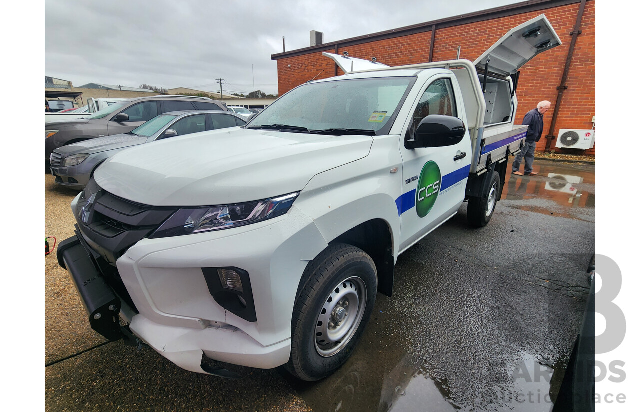 08/2021 Mitsubishi Triton GLX (4x2) MR MY21 C/Chas White 2.4L