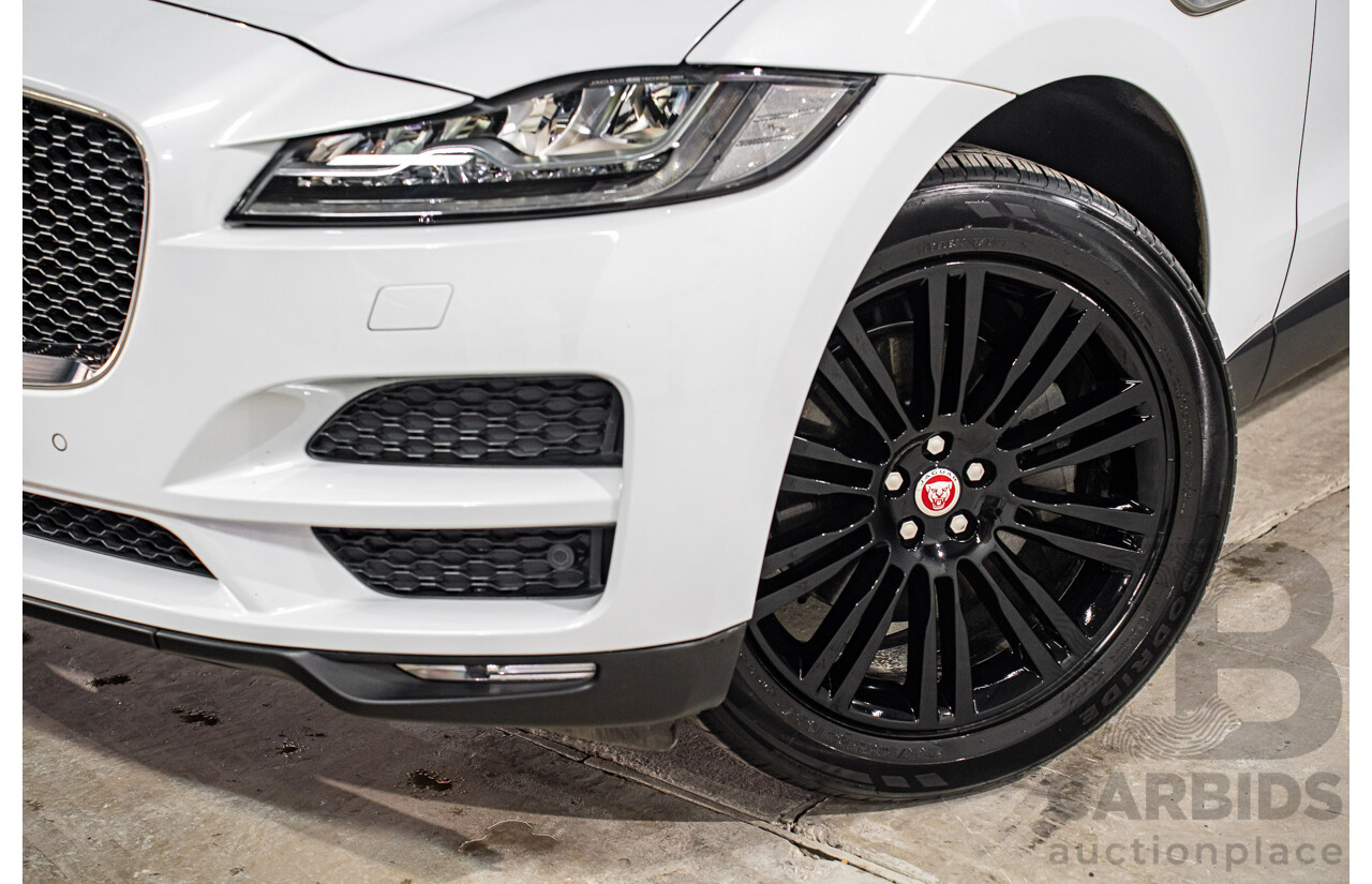 08/2016 Jaguar F-Pace 30d Portfolio (AWD) 4d Wagon Glacier White Metallic Turbo Diesel V6 3.0L