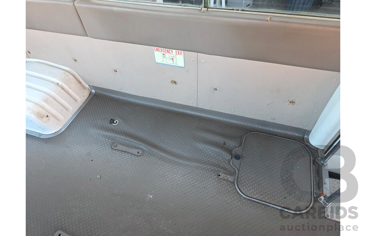 06/1997 Toyota Coaster Bus 4.2L HZB50R White - RV Project