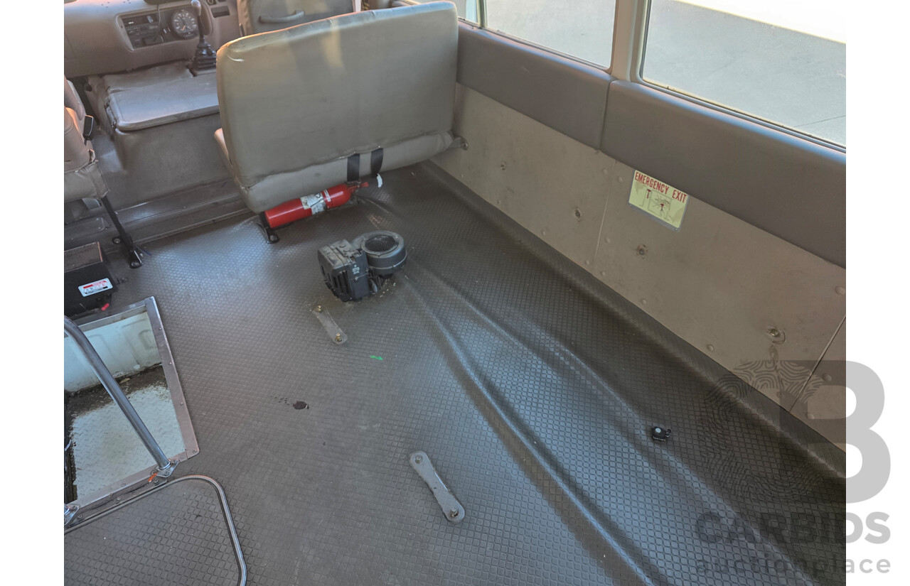06/1997 Toyota Coaster Bus 4.2L HZB50R White - RV Project