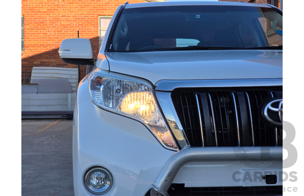 6/2016 Toyota Landcruiser Prado GXL (4x4) GDJ150R MY16 4d Wagon Glacier White Turbo Diesel 2.8L - 7 Seater