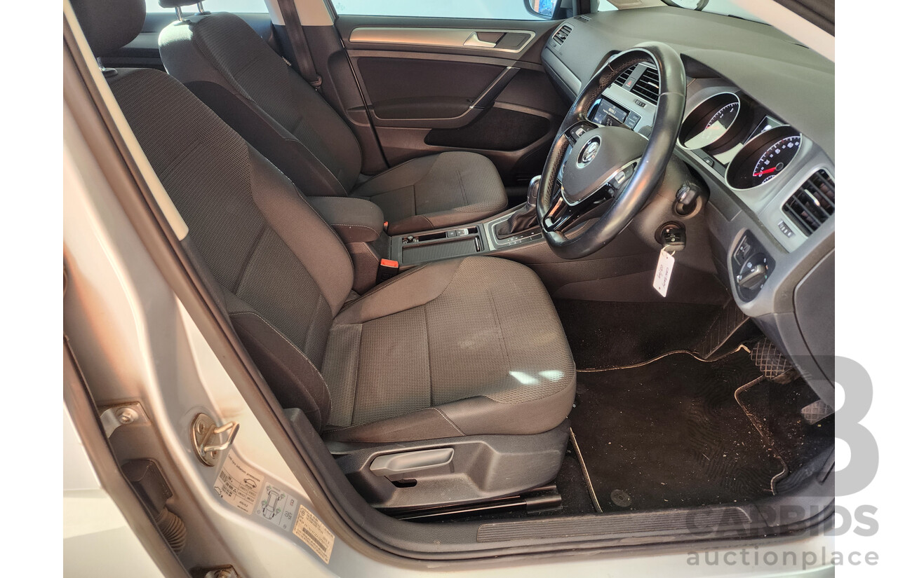 10/2014 Volkswagen Golf 90 TSI AU MY15 5d Hatchback Silver 1.4L