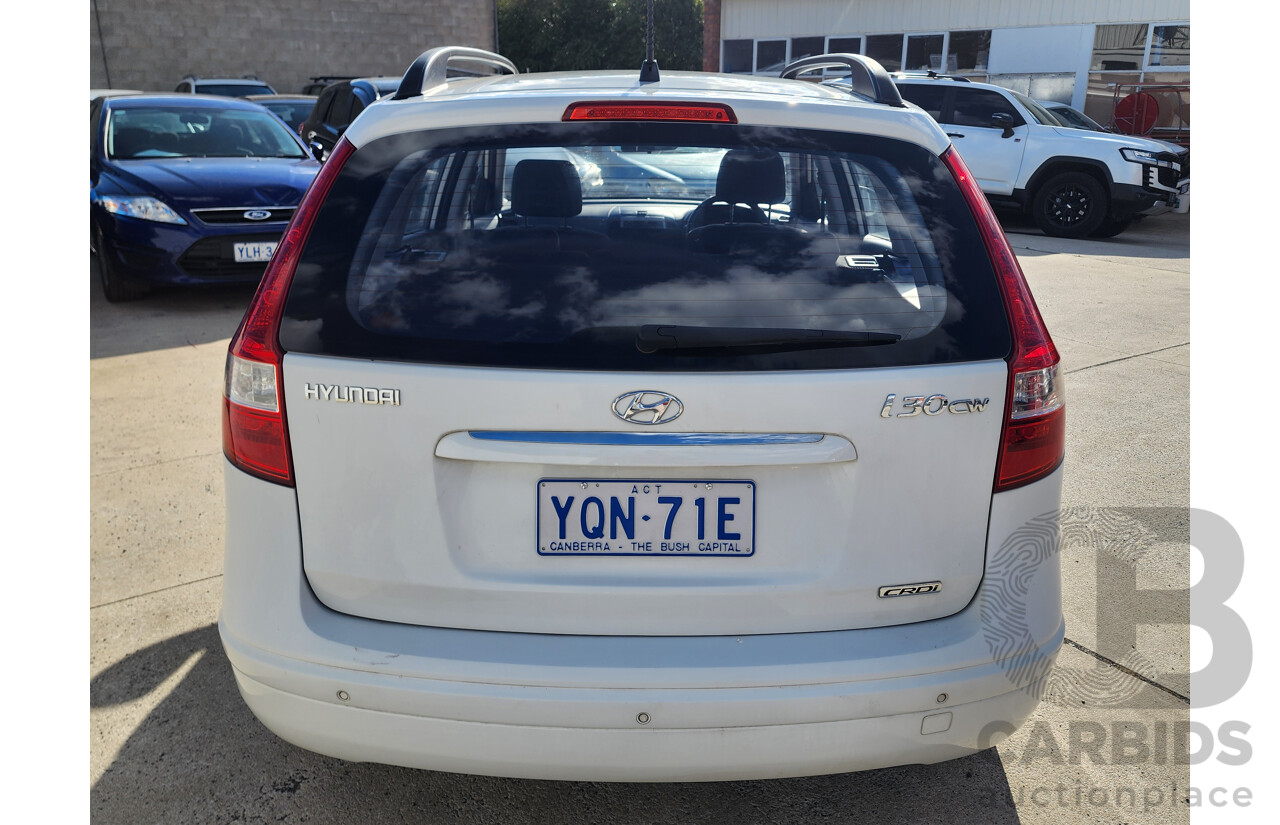 10/2009 Hyundai i30 cw SLX 1.6 CRDi FD MY09 4d Wagon White 1.6L