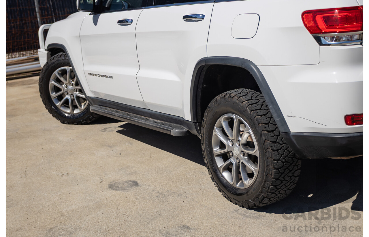 12/2013 Jeep Grand Cherokee Limited (4x4) WK MY13 4d Wagon Bright White Turbo Diesel 3.0L