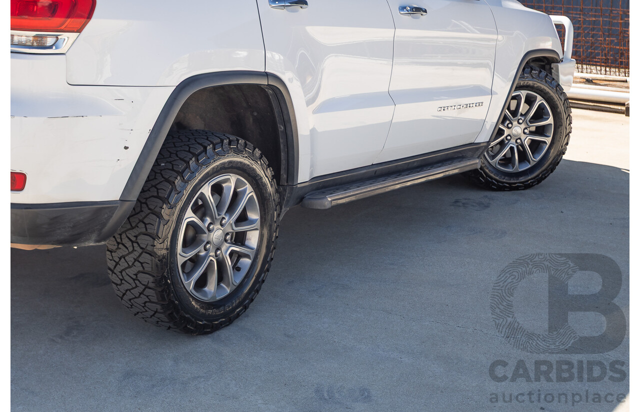 12/2013 Jeep Grand Cherokee Limited (4x4) WK MY13 4d Wagon Bright White Turbo Diesel 3.0L