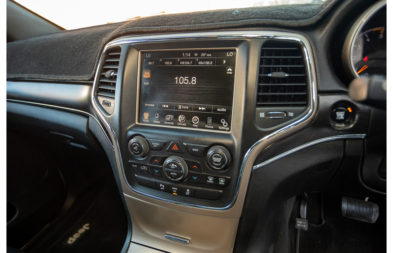 12/2013 Jeep Grand Cherokee Limited (4x4) WK MY13 4d Wagon Bright White Turbo Diesel 3.0L