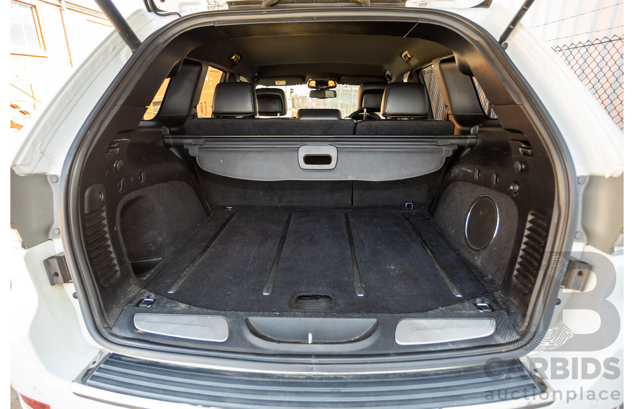 12/2013 Jeep Grand Cherokee Limited (4x4) WK MY13 4d Wagon Bright White Turbo Diesel 3.0L