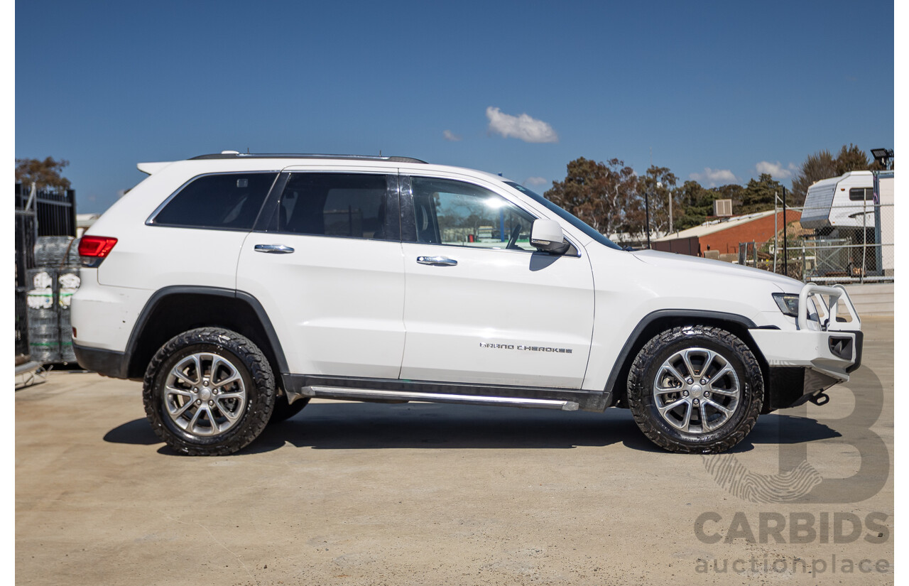 12/2013 Jeep Grand Cherokee Limited (4x4) WK MY13 4d Wagon Bright White Turbo Diesel 3.0L